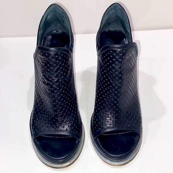 Beau Coops Italy Black Perforated Leather Block Heel Open Toe Bootie Size 37 EUC - Picture 15 of 16